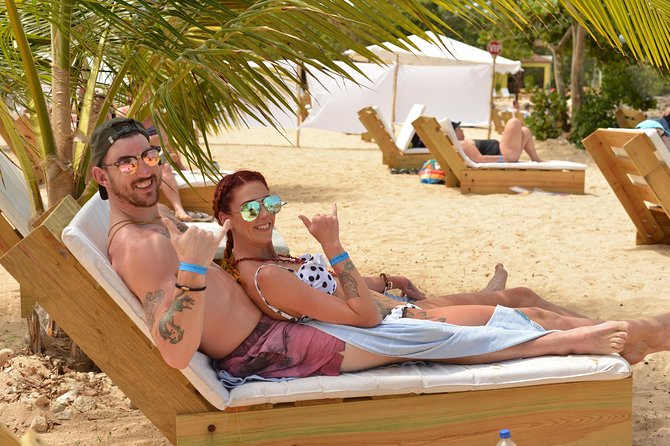 Montego Bay: Bamboo Beach Club VIP Access With Lunch & Cocktails - Overview