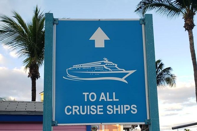 Nassau City Tour That Visits 7 Attractions in Nassau and Atlantis - Exploring the Queens Staircase