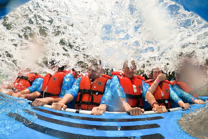 Niagara Falls CANADA, Open-Top (Wet) Jet Boat Tour - End Point and What to Expect