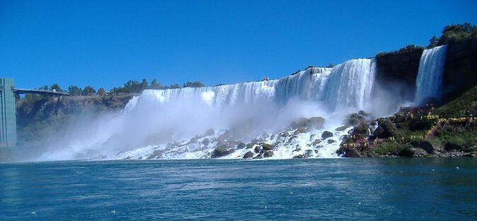 Niagara Falls Canadian Side Evening Fireworks Tour From the USA - Overview and Highlights