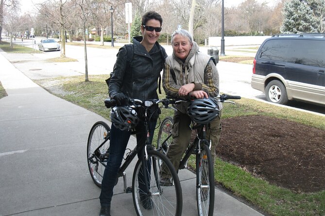 Niagara Wine and Cheese Bicycle Tour With Local Guide - Pricing and Booking Details