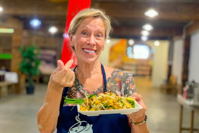Northern Thai Cuisine Cooking Class in Chiangmai and Market Place - Pickup and End Point