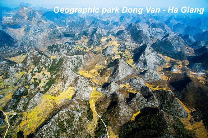 Northern Vietnam: HaGiang-CatBa-NinhBinh Package Tour in 6 Days - Day 1: Ha Giang City and Duong Thuong-Du Gia (90km)