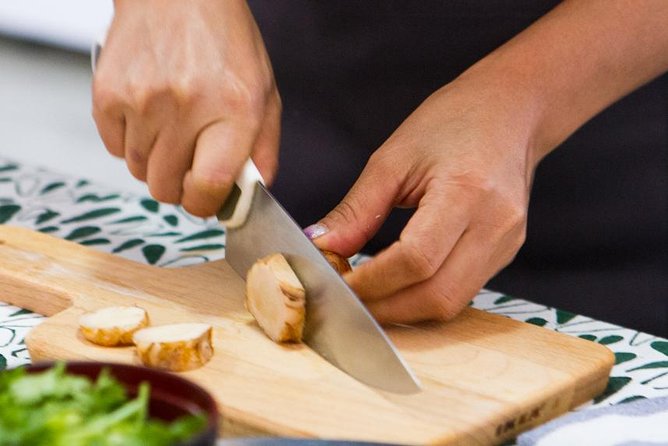 Off the Beaten Path Thai Cooking Class - Pricing and Booking