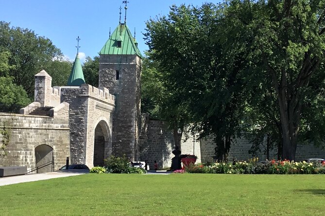 Old Quebec City Private Walking Tour: History and Nature - Pricing and Booking