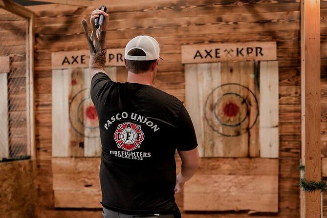 One Hour Axe Throwing Guided Experience in Tri-Cities - Experience the Thrill of Axe Throwing