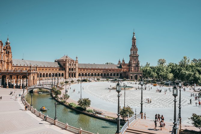 One-way Private Transfer From/To Sevilla Airport - Pricing and Booking