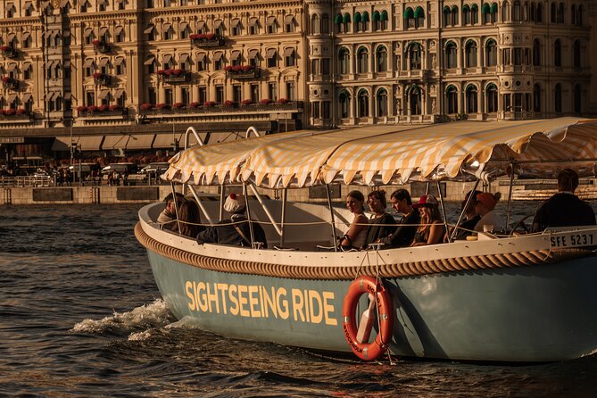 Open Electric Boat Ride in Stockholm - Meeting and Pickup