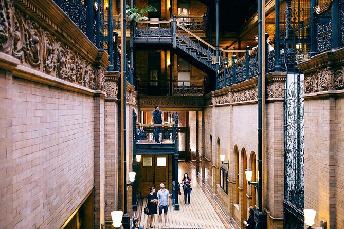 Original Downtown Los Angeles Walking Food Tour With Six Taste - Tour Experience