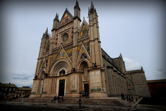 Orvieto and Civita Di Bagnoregio Including Underground Tour and Lunch - Landmarks in Orvieto
