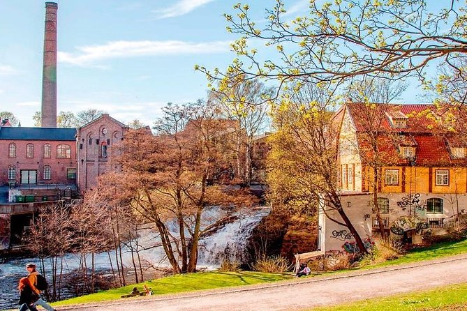 Oslo City Walks - Historic River Walk - The Role of Akerselva River in Oslos Industrialization