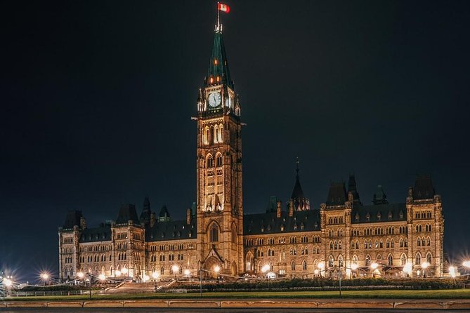 Ottawa Small Group Night Tour With River Cruise Light Show - Tour Highlights