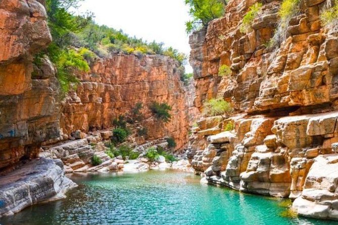 Paradise Valley Excursion - Scenic Landscapes and Highlights