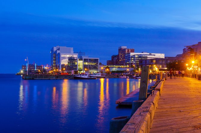 Peggys Cove Sunset Halifax Dinner Small Group Night Tour - Pickup and Top Attractions