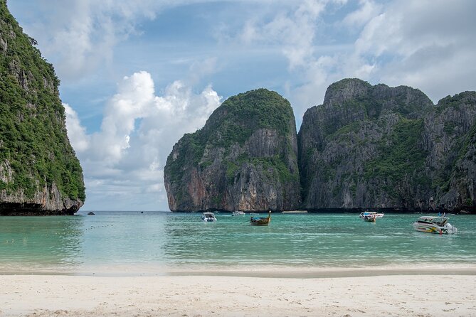 Phi Phi Khai Islands Full Day Tour With Lunch by Catamaran - Traveler Experience