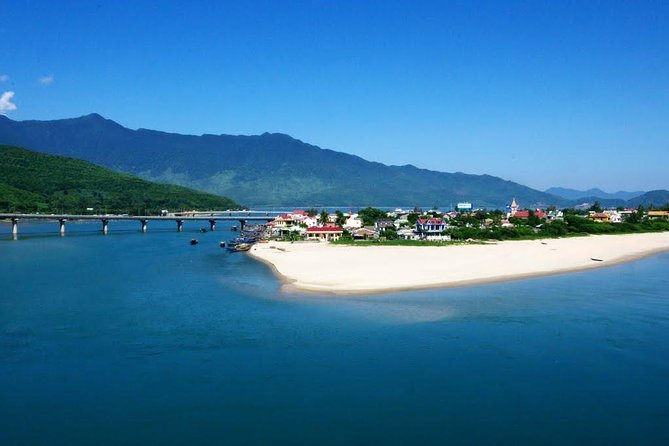 Phong Nha: Private Car Transfer To/From Hoi an ( Da Nang). - Inclusions and Services