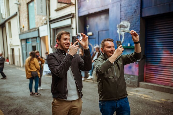 Photography Walking Tour in Dublin - Capturing Dublins Landmarks