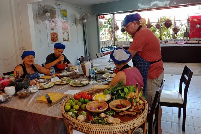 Phuket Easy Thai Cooking Class and Market Tour - Class Overview