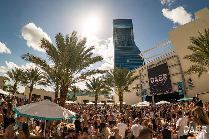 Pool Party in Miami With Open Bar, Party Bus & Entry Included - Organizational Issues and Cancellation