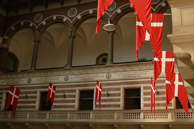 Private 2-Hour Walking Tour: Highlights of Central Copenhagen - Tour Duration and Highlights