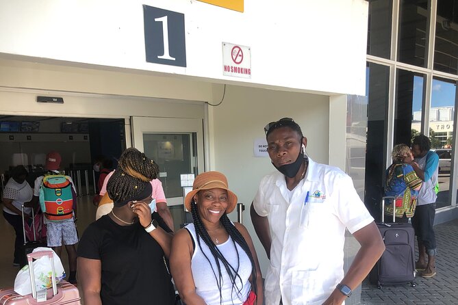 Private Airport Round Trip Transfer From MBJ Airport to Hotel in Montego Bay - Flexible Cancellation Policy