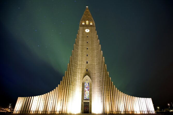 Private Airport Transfer From Keflavik to Reykjavik Capital - Comfortable and Efficient Transportation