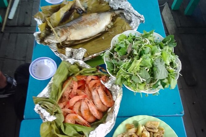 Private Bar On Lantern Boat in Thu Bon River - Pricing and Guarantee