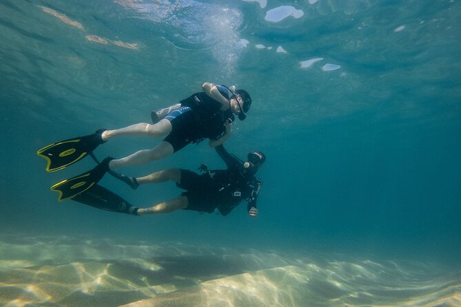 Private Beginner Scuba Diving Experience in Cabo San Lucas - Safety Precautions for Beginner Scuba Divers