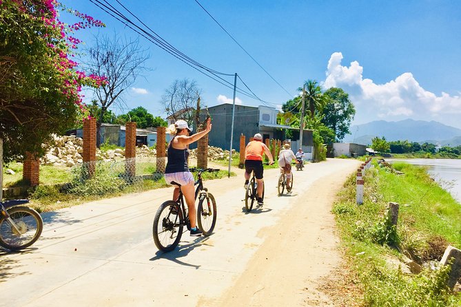 Private Bike Tour Explore Nha Trang Countryside With Your Local Guide - Overview and Experience