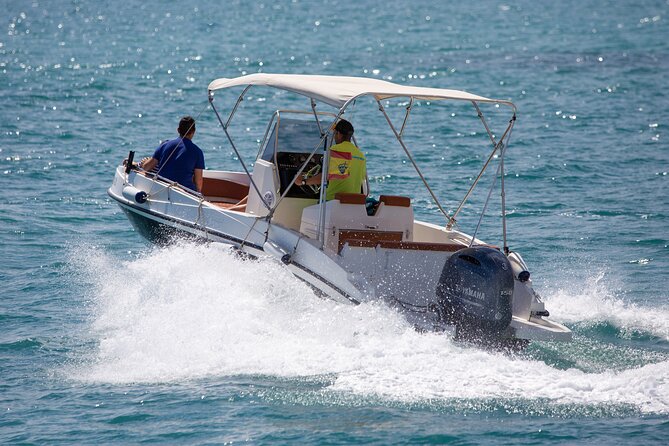 Private Boat Tour Through the Bay of Marbella NIREUS 620 - Tour Overview