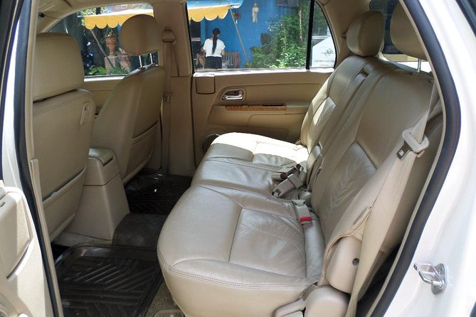Private Car Rental With English Speaking Tour Guide 8 Hours in Chiang Mai - Inclusions and Exclusions