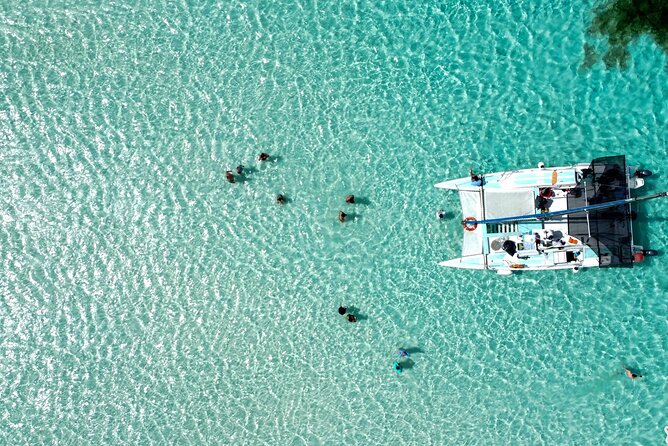 Private Catamaran Tour of Cozumel (Paraiso-Playa San Juan) - Traveler Experiences and Photos