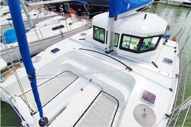 Private Catamaran Yacht Tour in Han River - Pricing and Booking