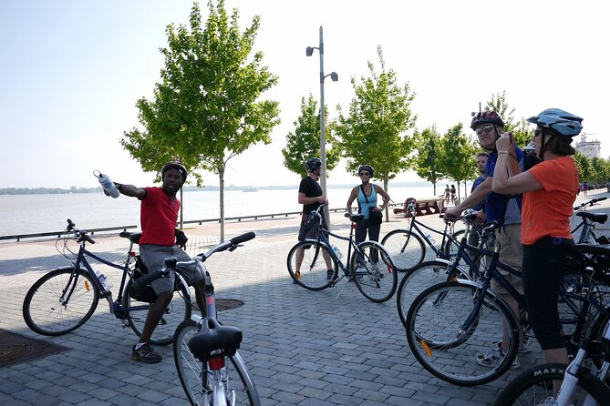 Private Custom Tour With a Local Guide Toronto - Inclusions and Exclusions