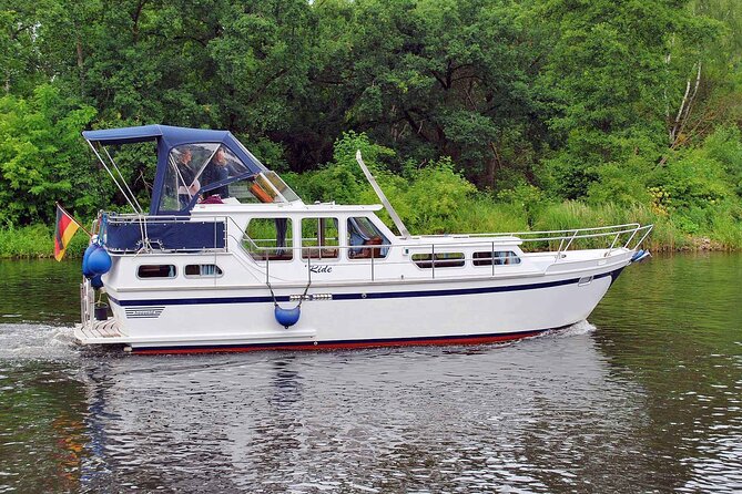 Private Day Trip With the Motor Yacht in Potsdam - Pricing and Guarantee