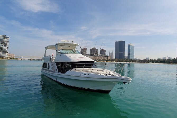 Private - Dubai 2 Hours Luxury Yacht Charter up to 15 Guests - Overview and Experience