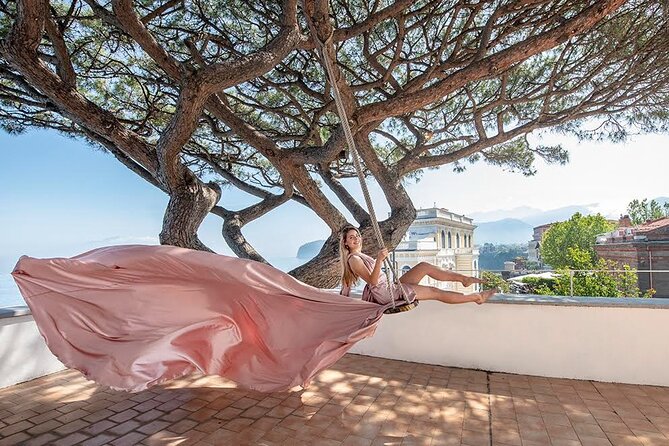 Private Flying Dress Photoshoot in Sorrento - Meeting and Pickup Details