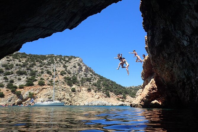 Private Full Day Cruise Tour in Naxos Town - Inclusions and Services