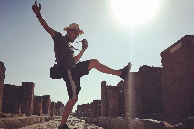 Private Full Day Tour Ruins of Pompei and Wine Tasting Experience - Overview of Pompei and Wine Tasting Tour
