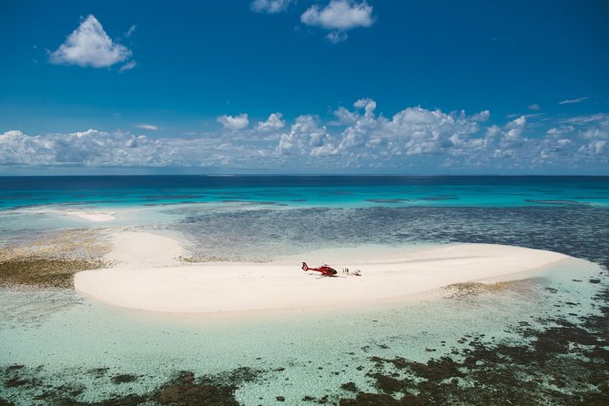 Private Helicopter Tour: Reef Island Snorkeling and Gourmet Picnic Lunch - Overview and Inclusions