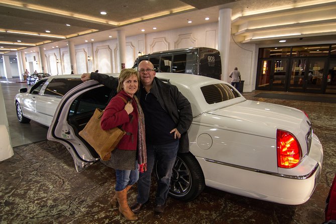 Private Las Vegas Hotel to Airport Luxury Limousine Transfer - Service Details