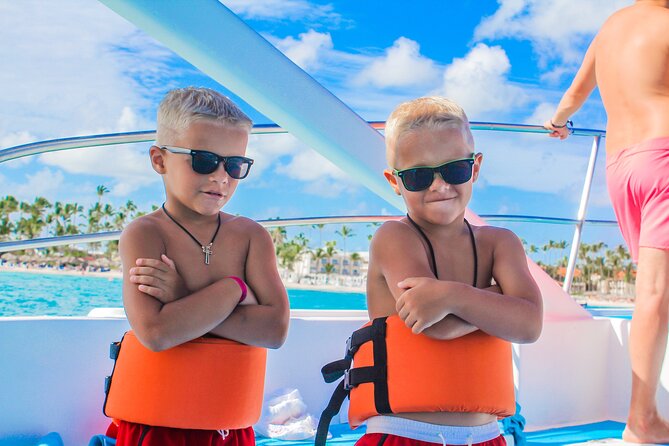 Private Luxury Party Boat With Slide - Pricing and Additional Information