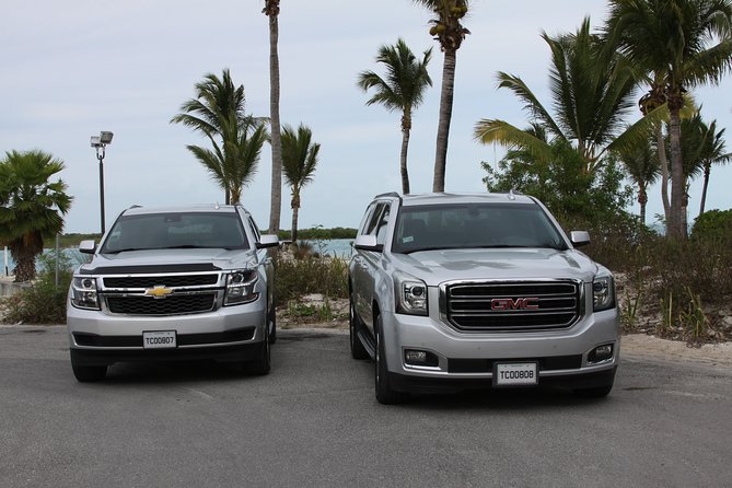 Private Luxury SUV Airport Transfer (Round-Trip) - Greeted by Company Representative