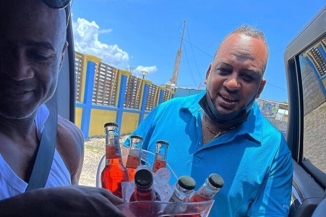 Private Luxury Transportation Service in Montego Bay/Negril/Ocho Rios Areas - Confirmation and Accessibility Information
