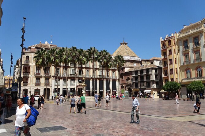 Private Malaga City Center Walking Tour With Tapas Food Tastings - Tour Overview