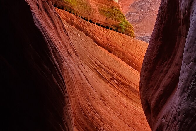 Private Mystical Slot Canyon Tour by 4WD - The Ultimate 4WD Adventure