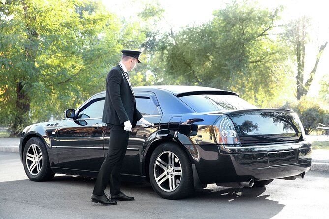 Private One-way Transfer Harry Reid Airport To Las Vegas - Pricing and Booking Details