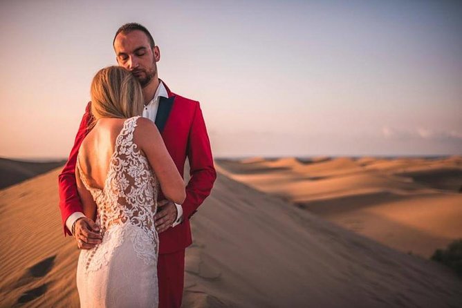 Private Photo Session With a Local Photographer in Maspalomas - Pricing and Booking Details