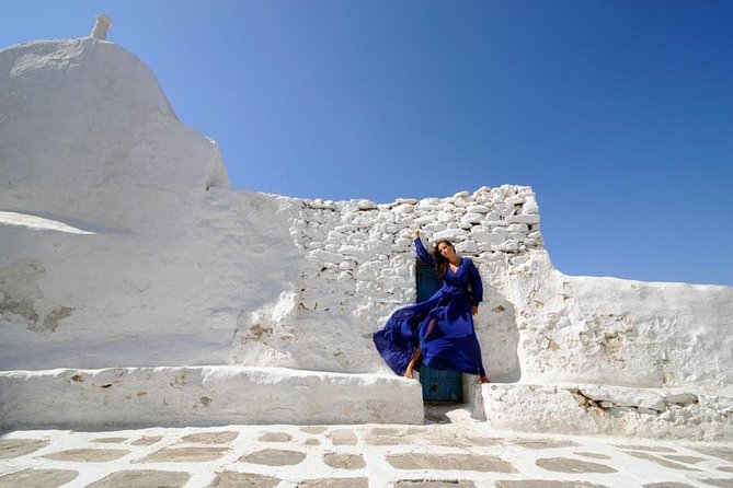 Private Photo Session With a Local Photographer in Tinos - Selecting Date and Travelers