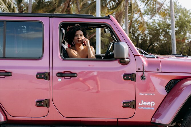 Private Professional Holiday Photoshoot in Miami Beach - Experience and Expectations